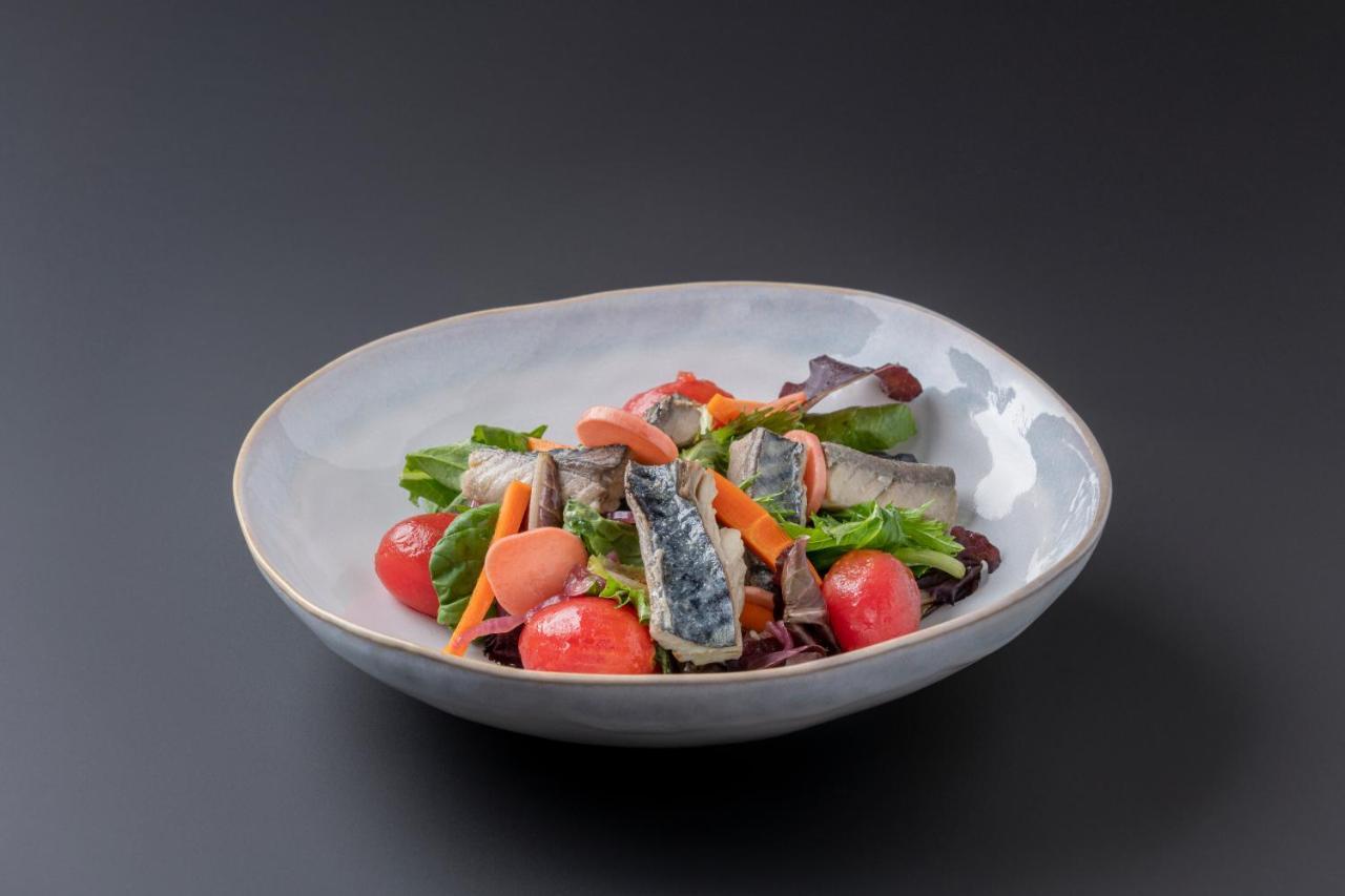 Eurostars Portico Alicante Ngoại thất bức ảnh A salad with sardines